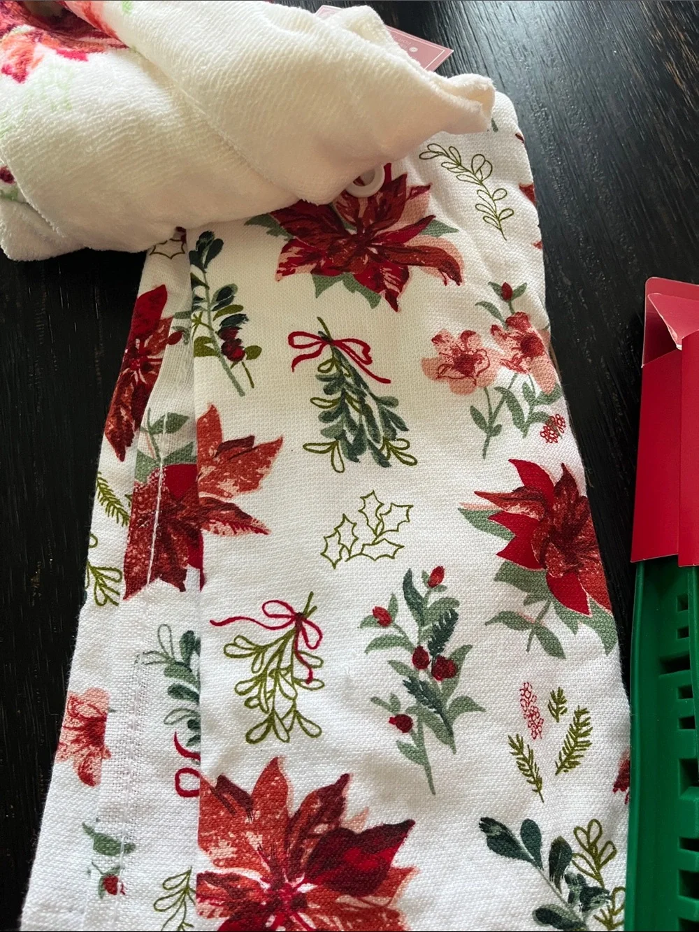 Christmas in July bundle w/ Jelly Beans Red/Green. 7 pieces